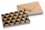 Dekorative Kraftpapier-Briefumschläge - Dreiecken | Briefumschlaegebestellen.de
