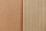 Tragetaschen aus Papier mit gedrehten Papierkordeln - Unterschied zwischen braun und braun gestreift | Briefumschlaegebestellen.de